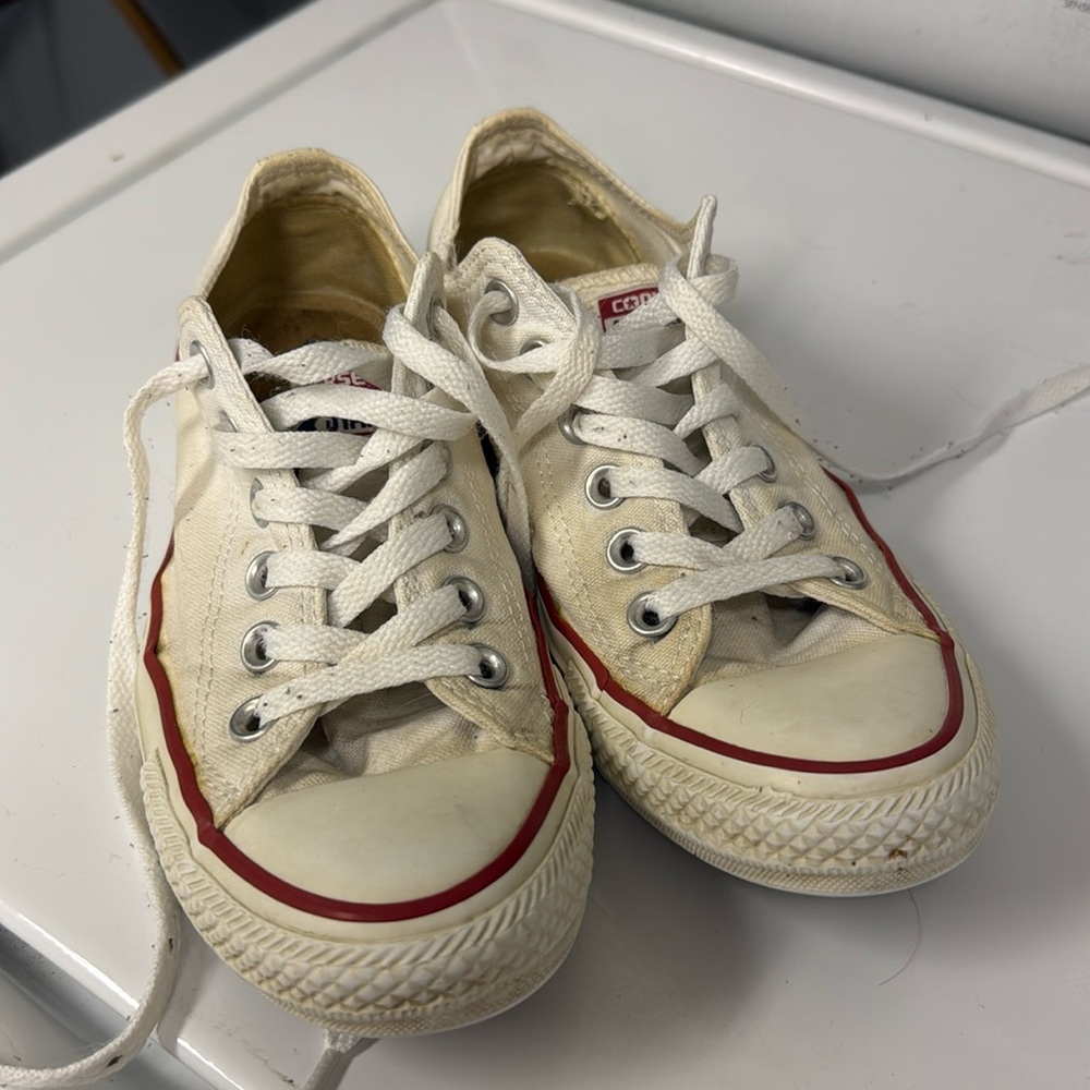 Chuck Taylor- WHITE